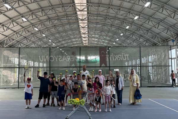 Batman’da ücretsiz tenis kursları yoğun ilgi görüyor