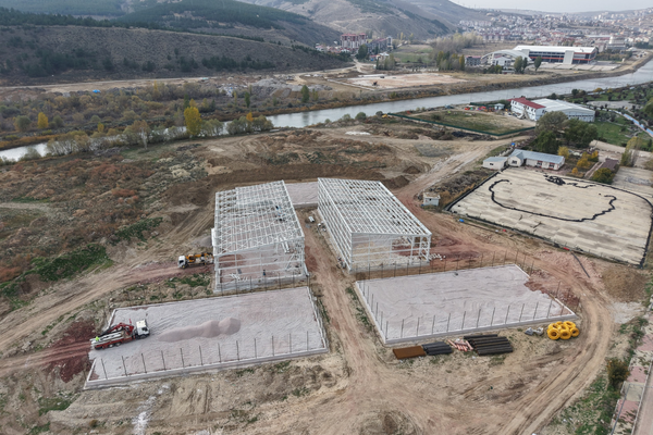 Bayburt’a yeni spor kompleksi kazandırılıyor Bayburt’a yeni spor kompleksi kazandırılıyor