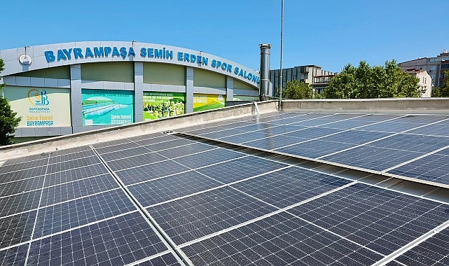 Bayrampaşa'da yüzme havuzu enerjisini güneşten alacak Bayrampaşa'da yüzme havuzu enerjisini güneşten alacak