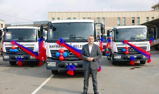 Bayrampaşa'nın temizlik filosuna 3 yeni araç Bayrampaşa'nın temizlik filosuna 3 yeni araç