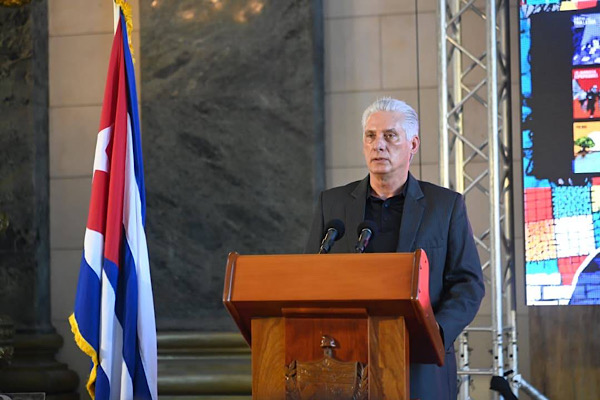 Bermudez: Birlikte Küba Devrimi'nin sosyal kazanımlarını savunuyoruz Bermudez: Birlikte Küba Devrimi'nin sosyal kazanımlarını savunuyoruz
