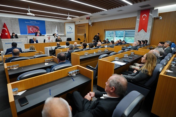 Beylikdüzü'nde Ekim ayı meclis toplantısının ilk birleşimi yapıldı Beylikdüzü'nde Ekim ayı meclis toplantısının ilk birleşimi yapıldı