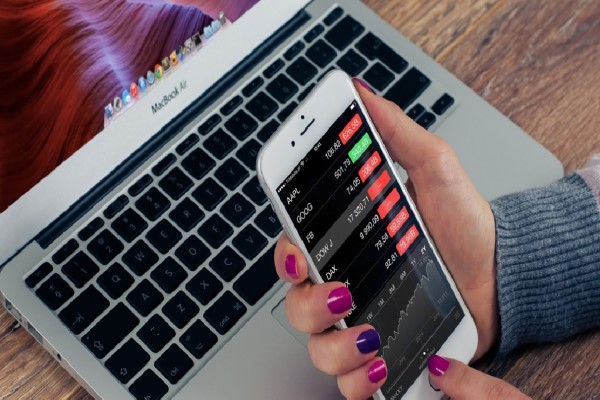 BIST 100 haftayı yüzde 8,18 kayıpla tamamladı BIST 100 haftayı yüzde 8,18 kayıpla tamamladı
