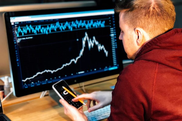 BIST 100 için teknik görünüm: Güçlü ve zayıf hisseler ayrışıyor BIST 100 için teknik görünüm: Güçlü ve zayıf hisseler ayrışıyor