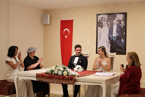 Bodrum’da Turgutreis Evlendirme Memurluğu hizmete devam ediyor Bodrum’da Turgutreis Evlendirme Memurluğu hizmete devam ediyor
