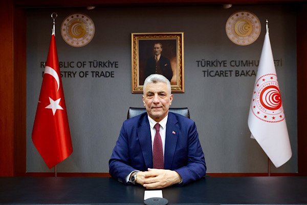 Bolat: Kadınlarımızın emeği büyüdükçe Türkiye büyüyecek Bolat: Kadınlarımızın emeği büyüdükçe Türkiye büyüyecek