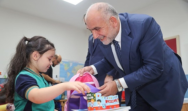 Bu Yıl da Tüm Öğrencilerin Çanta ve Kırtasiye Seti Canik Belediyesi'nden Bu Yıl da Tüm Öğrencilerin Çanta ve Kırtasiye Seti Canik Belediyesi'nden