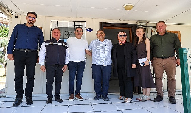 Buca Belediye Başkan Vekili Hüseyin Benzer'den muhtarlara çıkarma Buca Belediye Başkan Vekili Hüseyin Benzer'den muhtarlara çıkarma