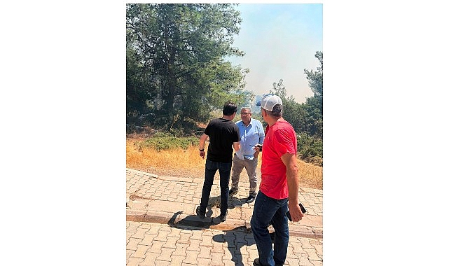 Buca'nın kahramanları yangınla mücadelede aktif rol alıyor Buca'nın kahramanları yangınla mücadelede aktif rol alıyor