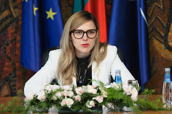 Bulgaristan’da “Uluslararası Diplomasi Kadınları Günü” kapsamında tören düzenlendi Bulgaristan’da “Uluslararası Diplomasi Kadınları Günü” kapsamında tören düzenlendi