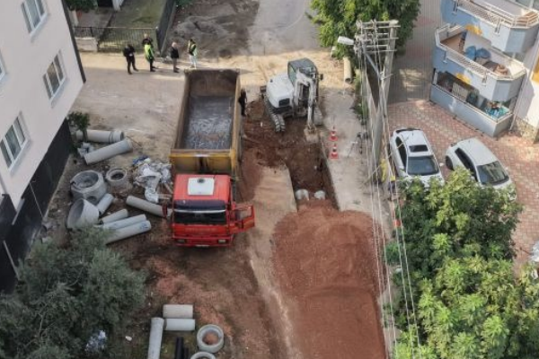 Bursa’da 340 metrelik altyapı çalışması yapılıyor Bursa’da 340 metrelik altyapı çalışması yapılıyor