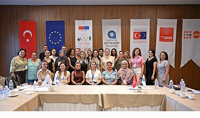 Büyükşehir ev sahipliğinde Kadın Dostu Kentler eğitimi düzenlendi Büyükşehir ev sahipliğinde Kadın Dostu Kentler eğitimi düzenlendi