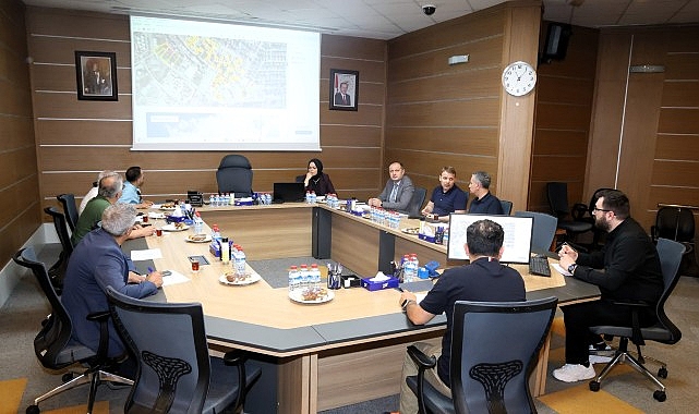 Büyükşehir'den halk sağlığı ve trafik düzenine sıkı takip Büyükşehir'den halk sağlığı ve trafik düzenine sıkı takip