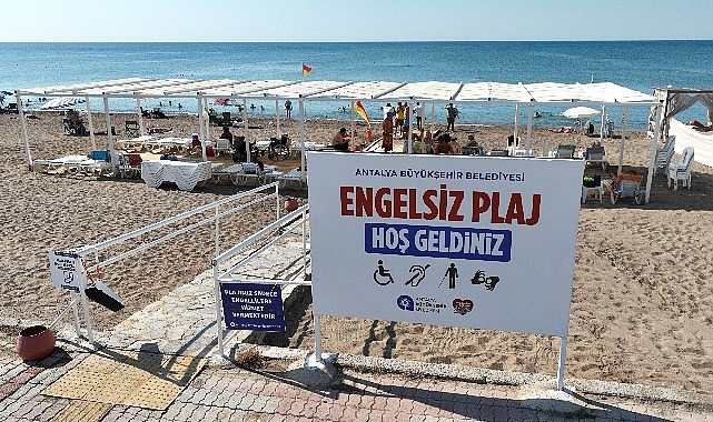 Büyükşehir'in engelsiz plajlarından bu yıl 45 bin vatandaş yararlandı Büyükşehir'in engelsiz plajlarından bu yıl 45 bin vatandaş yararlandı