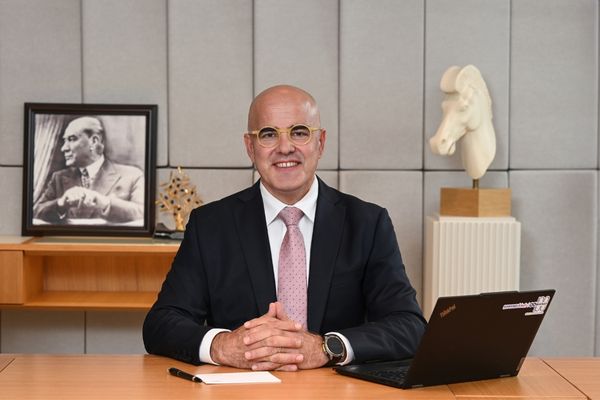 Büyüme odağını stratejik alanlara çeviren Sabancı’dan ilk yarıda güçlü performans Büyüme odağını stratejik alanlara çeviren Sabancı’dan ilk yarıda güçlü performans
