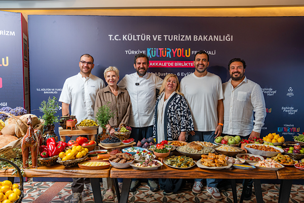 Çanakkale'nin 52 lezzet noktası festivalde ziyaret edildi Çanakkale'nin 52 lezzet noktası festivalde ziyaret edildi