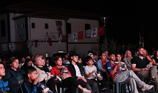 Çankaya Açık Hava Sinema Günleri Sona Erdi Çankaya Açık Hava Sinema Günleri Sona Erdi