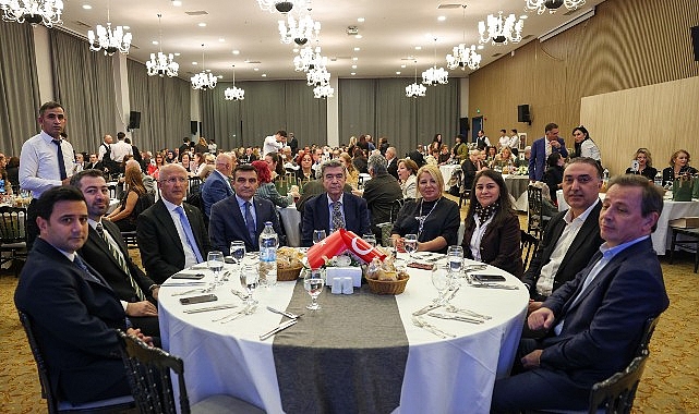 Çankaya'da “Muhtarlar Günü" Buluşması Çankaya'da “Muhtarlar Günü" Buluşması
