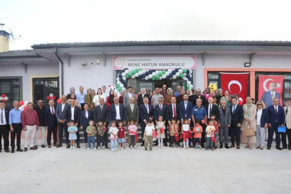 Çayırova’da yeni eğitim döneminin ilk ders zili çaldı Çayırova’da yeni eğitim döneminin ilk ders zili çaldı