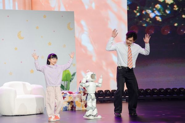 Chery’nin insansı Robotu Mobo ile teknolojide yeni bir dönem Chery’nin insansı Robotu Mobo ile teknolojide yeni bir dönem