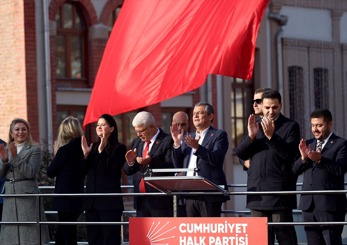 CHP Genel Başkanı Özel partisinin Edirne mitinginde konuştu: CHP Genel Başkanı Özel partisinin Edirne mitinginde konuştu: