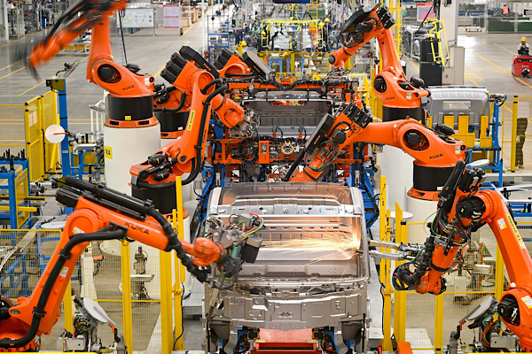 Çin'de endüstriyel robot üretiminde yüzde 28,5'lik artış Çin'de endüstriyel robot üretiminde yüzde 28,5'lik artış