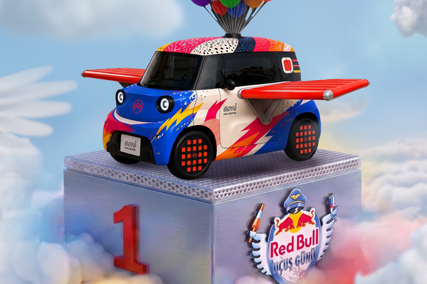 Citroen, Red Bull Uçuş Günü'nde eğlenceyi gökyüzüne taşıyor Citroen, Red Bull Uçuş Günü'nde eğlenceyi gökyüzüne taşıyor