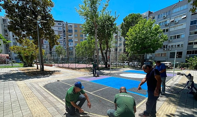 Çocuklar istedi, Başkan Mutlu yaptı: O park voleybol sahasına kavuştu Çocuklar istedi, Başkan Mutlu yaptı: O park voleybol sahasına kavuştu