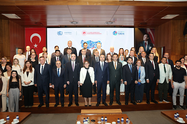 COP31 hazırlıkları kapsamında Gaziantep'te toplantı düzenlendi COP31 hazırlıkları kapsamında Gaziantep'te toplantı düzenlendi