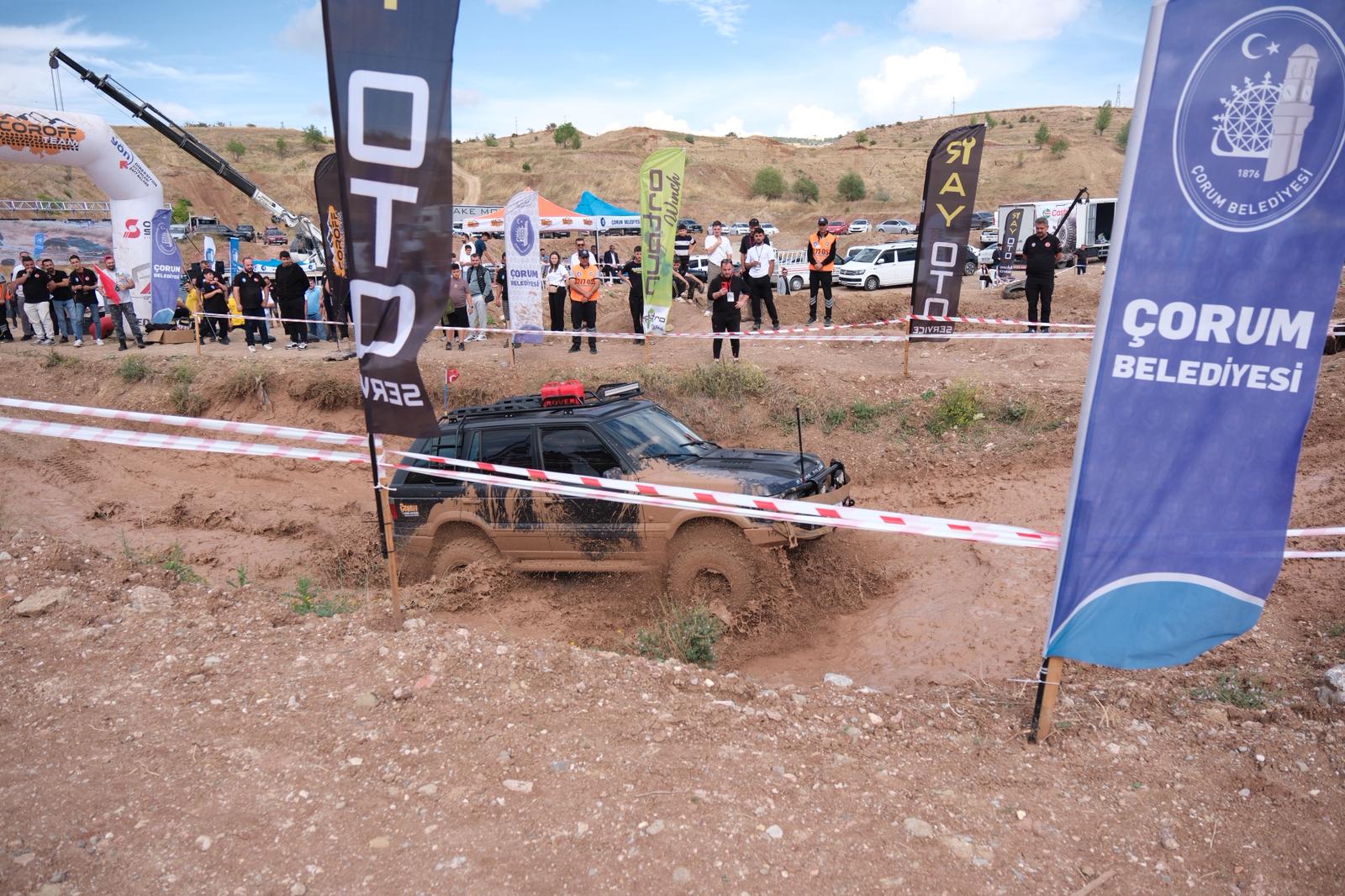 Çorum’da 7 ilden 32 aracın katıldığı off-road yarışı düzenlendi Çorum’da 7 ilden 32 aracın katıldığı off-road yarışı düzenlendi