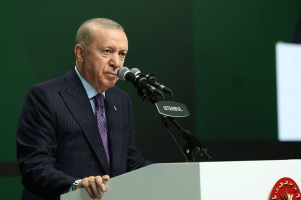 Cumhurbaşkanı Erdoğan: Sağlıkta Türkiye'yi küresel çekim merkezi haline getireceğiz Cumhurbaşkanı Erdoğan: Sağlıkta Türkiye'yi küresel çekim merkezi haline getireceğiz