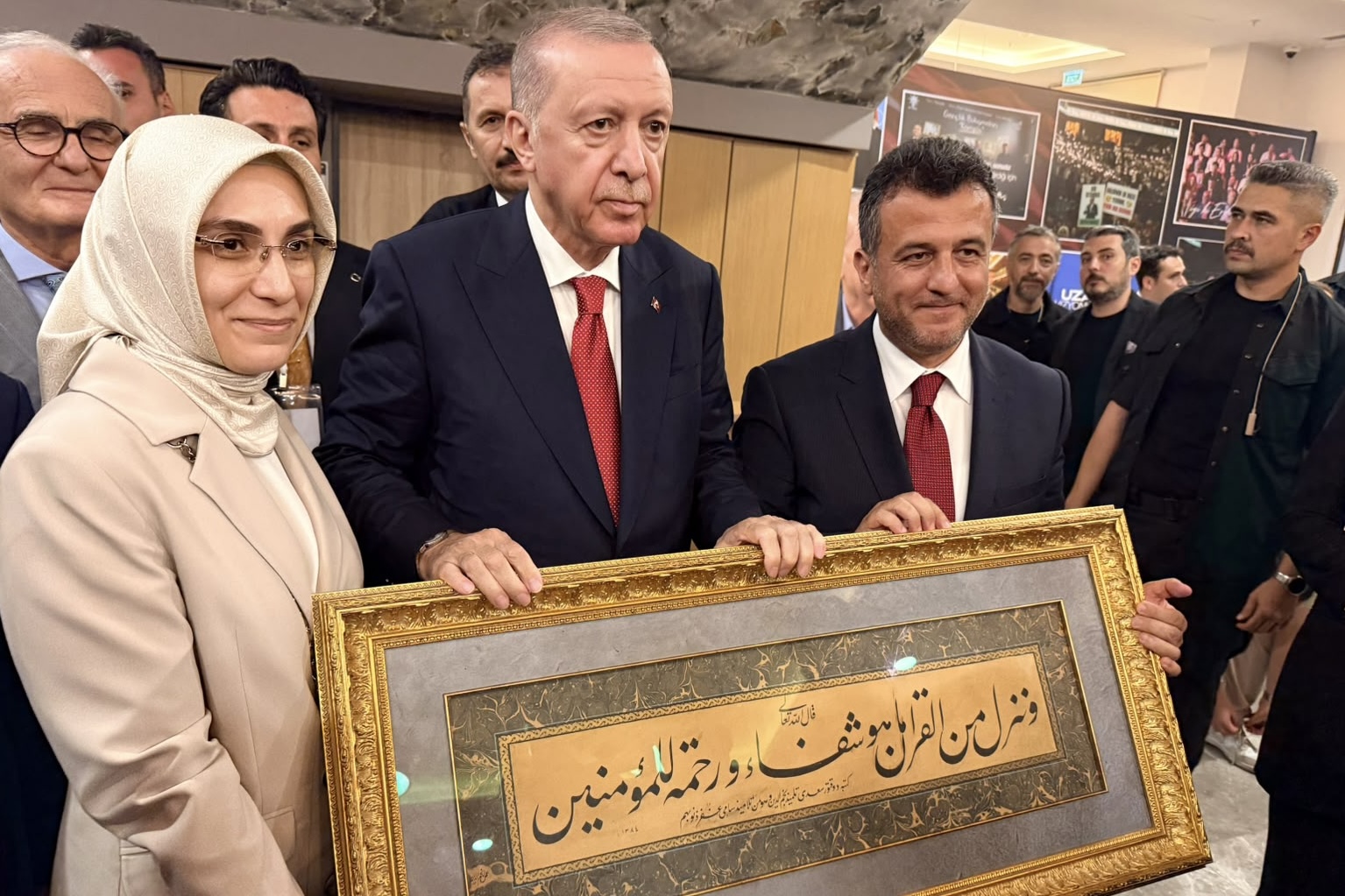 Cumhurbaşkanı Erdoğan, Samsun’da Petek Genç’te gençlerle buluştu Cumhurbaşkanı Erdoğan, Samsun’da Petek Genç’te gençlerle buluştu
