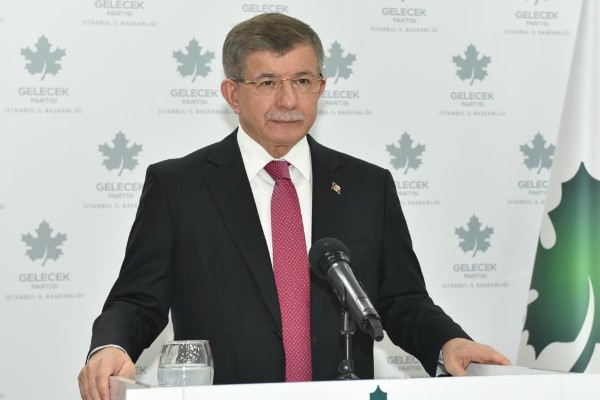 Davutoğlu: Çiftçimizin alın teri bu ülkenin geleceğidir Davutoğlu: Çiftçimizin alın teri bu ülkenin geleceğidir