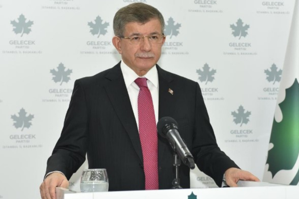Davutoğlu: Kelimelerle değil adaletle yüzleşme zamanı Davutoğlu: Kelimelerle değil adaletle yüzleşme zamanı
