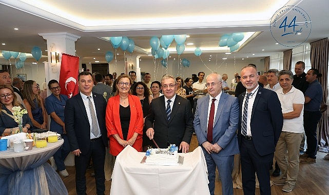 DEÜ, 44. Kuruluş Yıl Dönümünü Tanıtım Resepsiyonuyla Kutladı DEÜ, 44. Kuruluş Yıl Dönümünü Tanıtım Resepsiyonuyla Kutladı