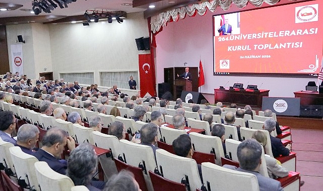 DEÜ Rektörü Prof. Dr. Bayram Yılmaz, 264. Üniversitelerarası Kurul Toplantısı'na Katıldı