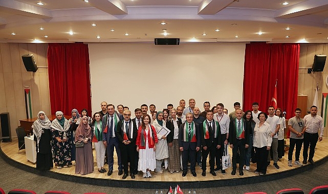 DEÜ'de Gazze İçin Bilim ve Akademik Dayanışma Buluşması DEÜ'de Gazze İçin Bilim ve Akademik Dayanışma Buluşması