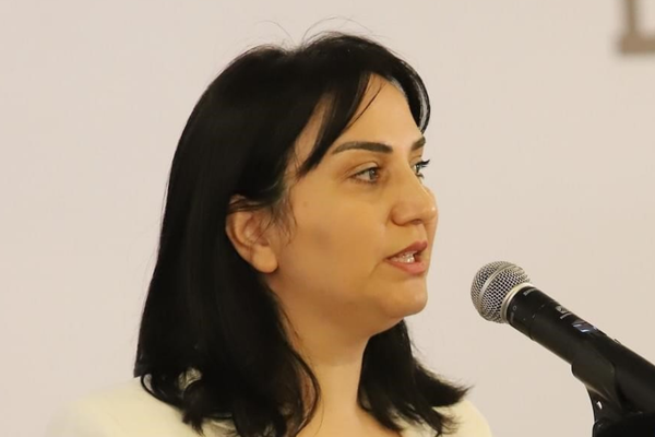 DEVA Partili Sudan: Bir çocuğun hayallerini ailesinin cüzdanı belirlememelidir DEVA Partili Sudan: Bir çocuğun hayallerini ailesinin cüzdanı belirlememelidir