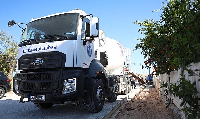Didim Belediyesi'nin Yeni Beton Mikseri Görev Başında Didim Belediyesi'nin Yeni Beton Mikseri Görev Başında