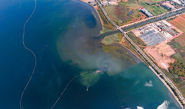 Dip Çamuru Projesi'nde 2. etap tamamlandı Dip Çamuru Projesi'nde 2. etap tamamlandı