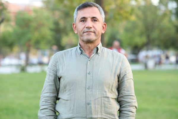 Diyarbakır Büyükşehir Belediyesi Eşbaşkanlığına Emin Ay seçildi Diyarbakır Büyükşehir Belediyesi Eşbaşkanlığına Emin Ay seçildi