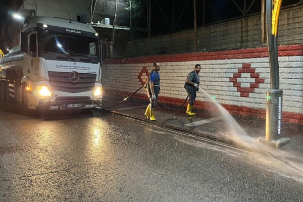 Diyarbakır’da kış öncesi kapsamlı temizlik çalışması Diyarbakır’da kış öncesi kapsamlı temizlik çalışması