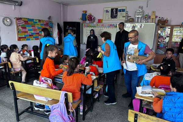 Diyarbakır'da öğrencilere sağlıklı beslenme eğitimi verildi