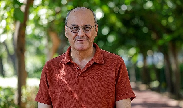 Dr. Bülent Şık: Yetersiz beslenme hem sağlığı hem başarıyı olumsuz etkiliyor Dr. Bülent Şık: Yetersiz beslenme hem sağlığı hem başarıyı olumsuz etkiliyor