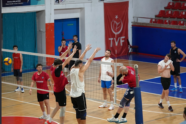 Düzce Belediyespor Erkek Voleybol Takımı sezonu Tokat Belediyespor maçıyla açıyor Düzce Belediyespor Erkek Voleybol Takımı sezonu Tokat Belediyespor maçıyla açıyor