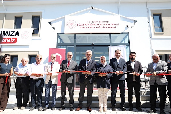 Düzce'de sağlık kampüslerine yönelik yeni plan açıklandı Düzce'de sağlık kampüslerine yönelik yeni plan açıklandı