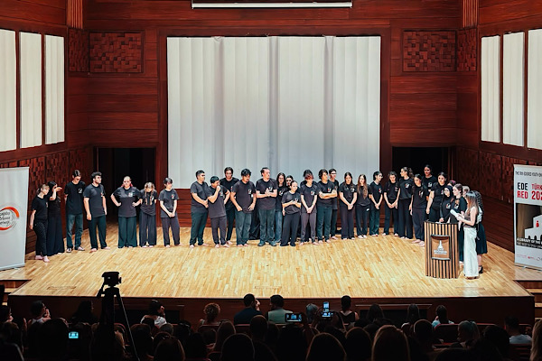 EDERED 2026, İzmir’deki final performansıyla tamamlandı EDERED 2026, İzmir’deki final performansıyla tamamlandı