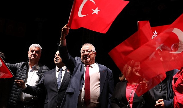 Edremit'te Cumhuriyet Bayramı coşkuyla kutlanacak Edremit'te Cumhuriyet Bayramı coşkuyla kutlanacak