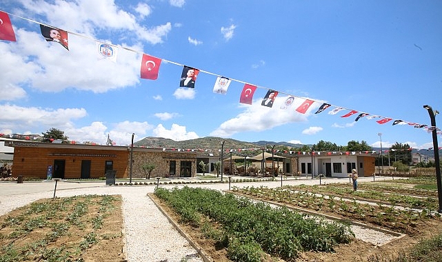 Efes Selçuk'un Sürdürülebilir Turizm Başarısı Avrupa Finalinde Efes Selçuk'un Sürdürülebilir Turizm Başarısı Avrupa Finalinde