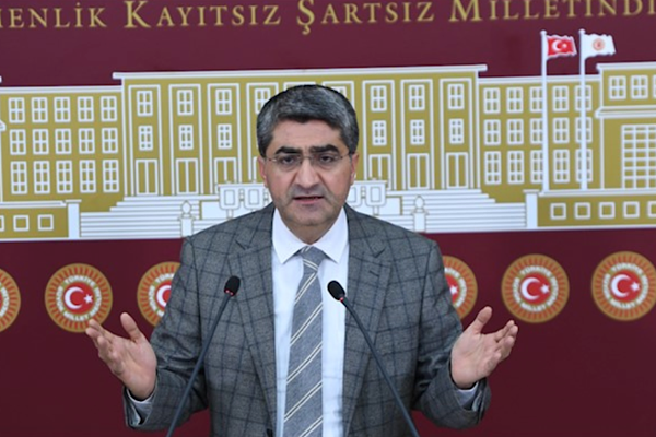 Ekmen: Toplumun adalete güveni ortadan kalkmış durumda Ekmen: Toplumun adalete güveni ortadan kalkmış durumda